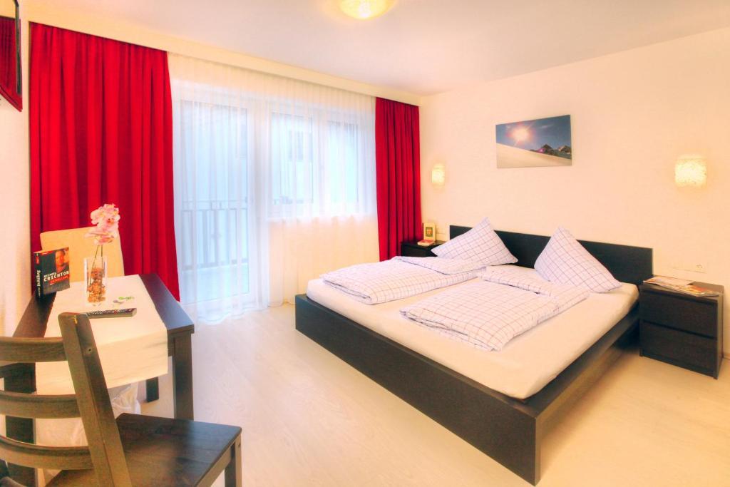 Haus Pia Apartment Solden Ruang foto